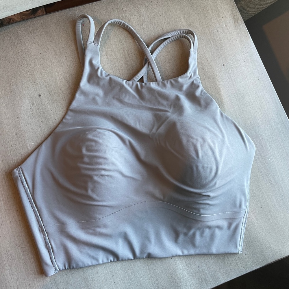 Lululemon. Like a cloud high-neck long line bra. Size 8. Gull grey